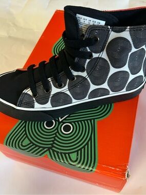 Blanx Mascara 2 - Kids High-Top Canvas Sneakers in Black Red and White